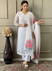 Nakshatra Off White Ethnic Kurta Set