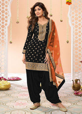 Nakshatra Shilpa Shetty Black Silk Suit