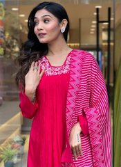 Nakshatra Gajri Ethnic Kurta Set