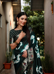 Nakshatra Green Tie and Dye Paithani Silk Saree