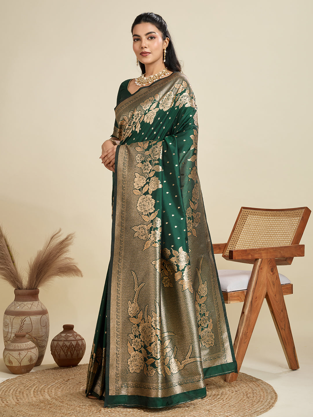 Nakshatra Green Kanjivaram Silk Saree with Classic Zari Weaving