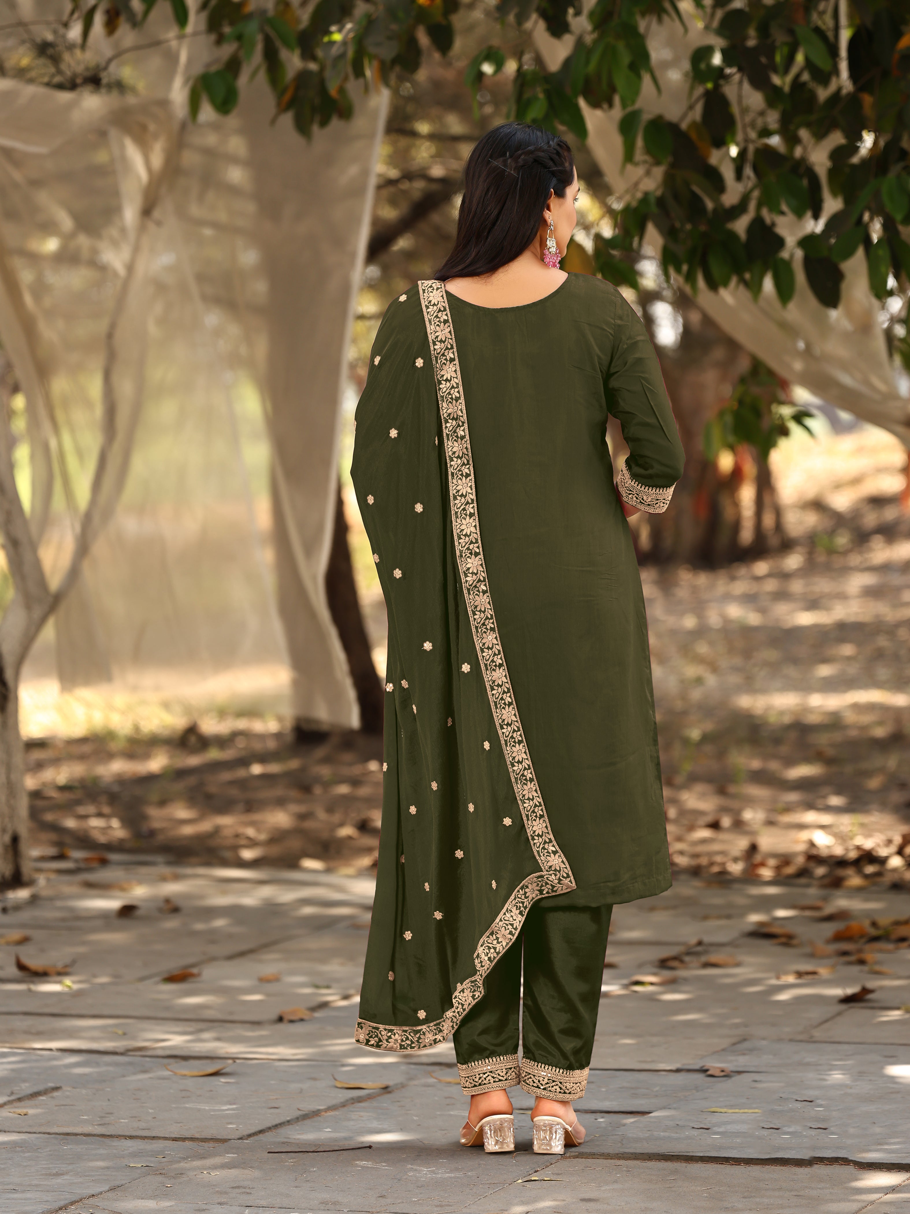 Nakshatra Mahendi Viscose Jaquard Suit Set