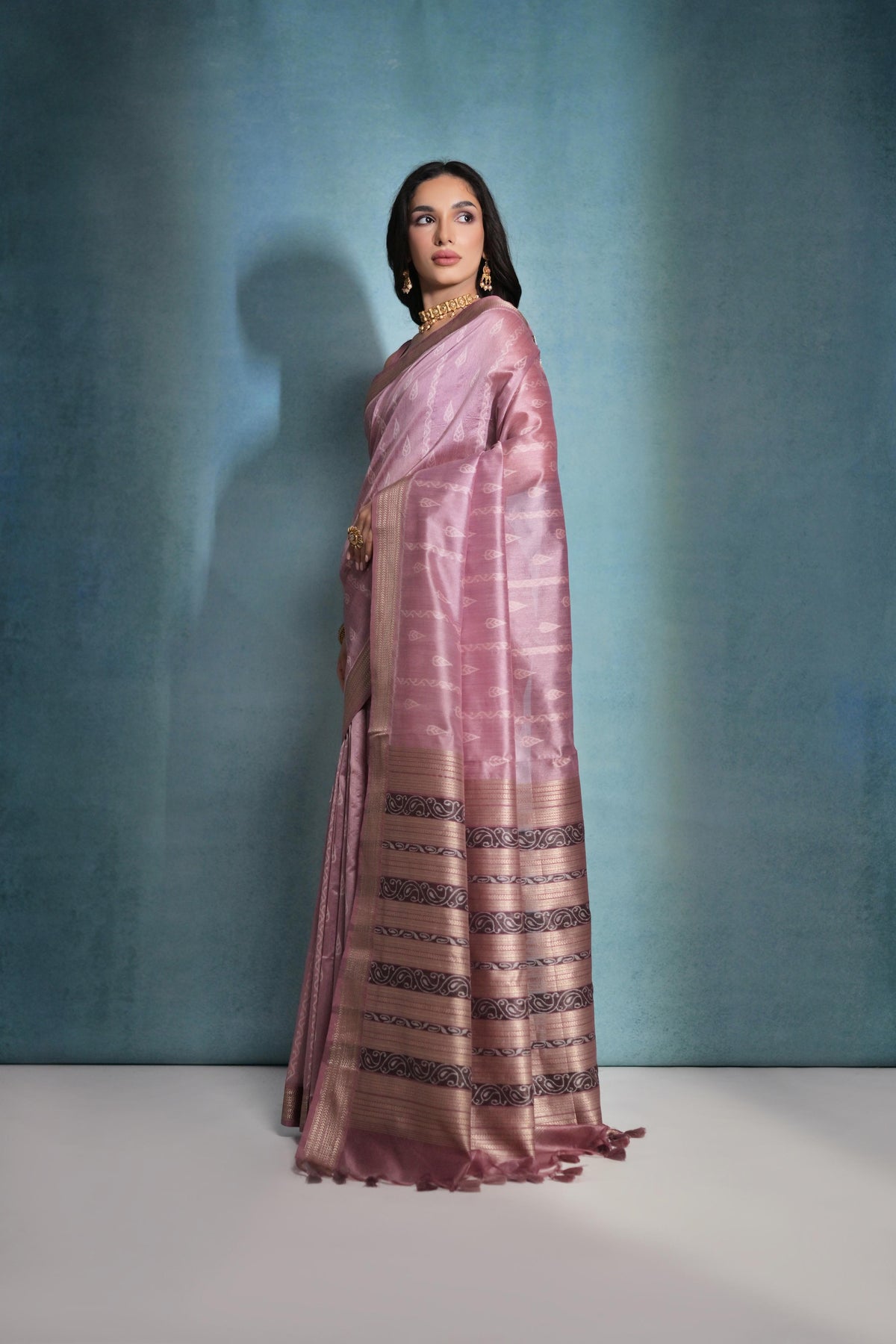 Marvellous  Mauve silk saree