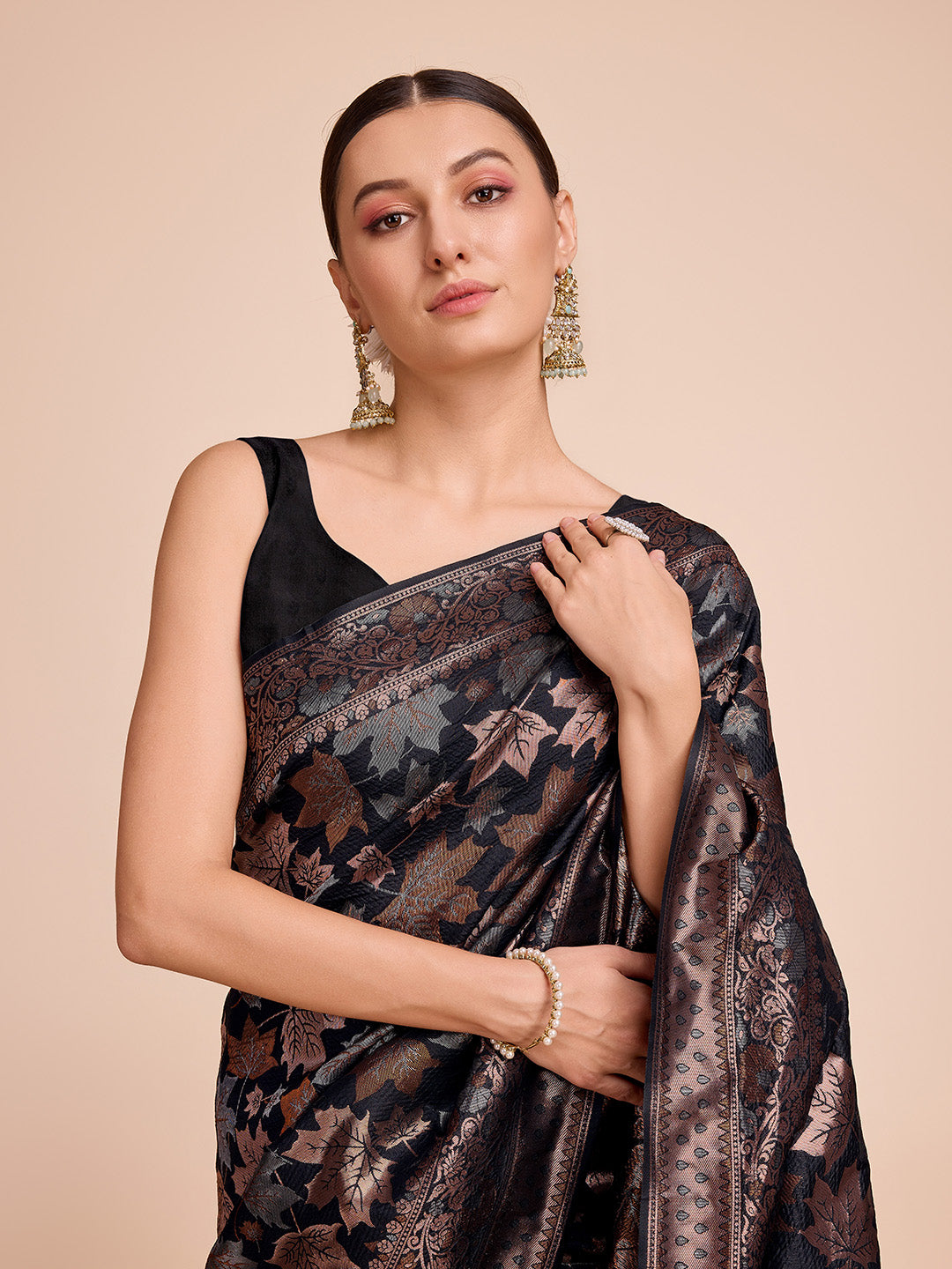 Nakshatra Black Handloom silk  saree